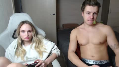 Snapshot of sunny1girl chatting on 03-12-25, 04:24 Alice and Sergey online show from 03-12-25, 04:24