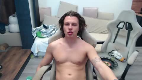 Alice and Sergey online show from 05-15-26, 09:49