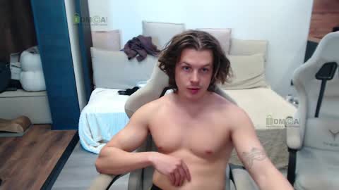 Alice and Sergey online show from 05-25-26, 12:11
