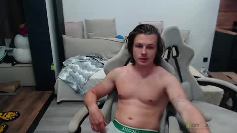 Alice and Sergey online show from 06-07-26, 06:33