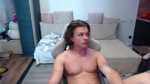 Alice and Sergey online show from 06-10-26, 08:24