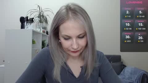 Naomi online show from 01-09-25, 09:06