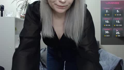 Naomi online show from 01-30-25, 07:26