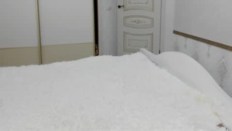 Vanessa online show from 03-22-26, 05:11