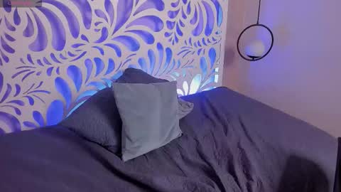 Maya online show from 12-05-25, 06:44