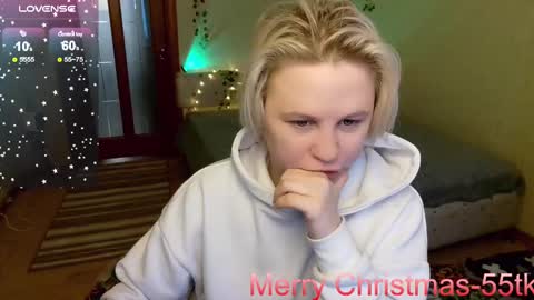 Snapshot of sunny_mood chatting on 12-21-24, 08:07 sunny mood online show from 12-21-24, 08:07