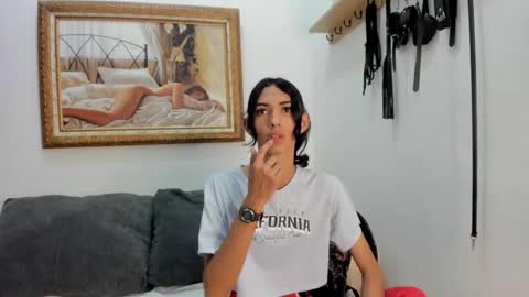 Sunny online show from 12-20-25, 02:07