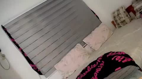 Snapshot of sunny_sexie chatting on 07-21-26, 09:11 sunny_sexie online show from 07-21-26, 09:11