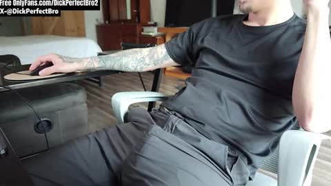 Snapshot of sunny_valentine chatting on 03-12-26, 01:50 sunny valentine online show from 03-12-26, 01:50