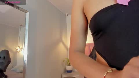  S U N N Y online show from 10-30-25, 12:50