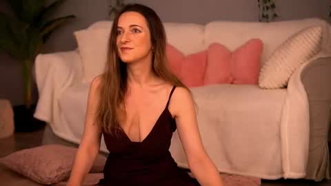 Snapshot of sunnyfaye chatting on 06-29-26, 07:47 Sunny Faye online show from 06-29-26, 07:47