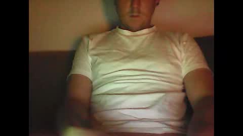 Snapshot of sunnygun0 chatting on 12-19-24, 09:28 sunnygun0 online show from 12-19-24, 09:28