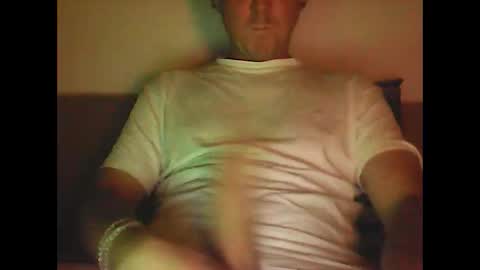 Snapshot of sunnygun0 chatting on 10-07-25, 06:05 sunnygun0 online show from 10-07-25, 06:05