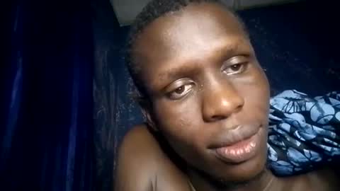 Sunnyblack2 online show from 04-21-26, 09:06