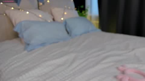 Risha online show from 03-03-25, 05:42