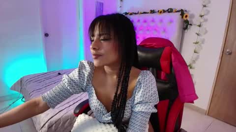    online show from 09-18-25, 02:41