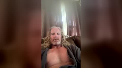 sunseeking1 online show from 06-14-26, 07:16