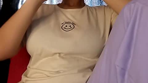 Snapshot of sunshine_days chatting on 02-05-25, 10:12 Annie online show from 02-05-25, 10:12