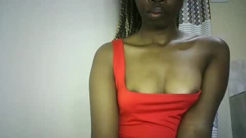 Snapshot of sunshine_g chatting on 01-06-26, 06:06 Sunshine online show from 01-06-26, 06:06