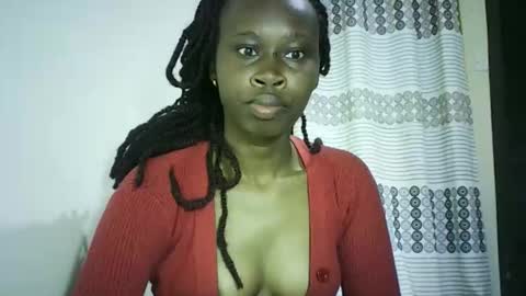 Snapshot of sunshine_g chatting on 02-24-26, 07:17 Sunshine online show from 02-24-26, 07:17