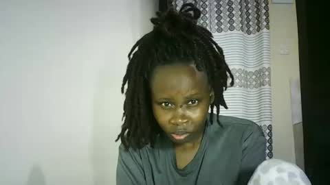 Snapshot of sunshine_g chatting on 03-05-26, 01:40 Sunshine online show from 03-05-26, 01:40