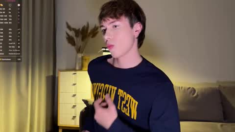 sunshinealex online show from 10-11-25, 04:33