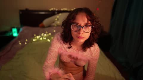 Hella online show from 02-22-25, 10:40