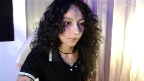 Snapshot of sunshinemiracle chatting on 05-24-26, 04:17 Sun - online show from 05-24-26, 04:17