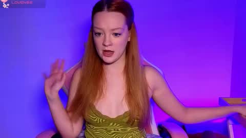 Snapshot of sunshunexxx chatting on 09-25-25, 03:38 SunShuneXxX online show from 09-25-25, 03:38