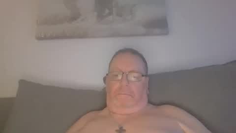 Snapshot of sunspotbaby chatting on 11-11-25, 02:33 Sunspotbaby online show from 11-11-25, 02:33