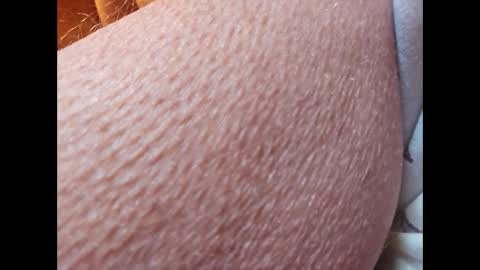 Snapshot of suntroll chatting on 02-09-25, 05:11 Suntroll online show from 02-09-25, 05:11