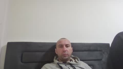 super42835015 online show from 01-30-25, 05:17