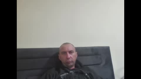 super42835015 online show from 04-18-26, 05:06