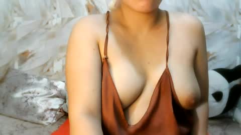Snapshot of superb_ass25 chatting on 07-29-26, 05:49 KIMZY online show from 07-29-26, 05:49
