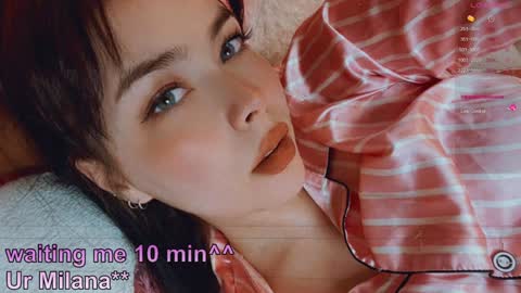 Snapshot of superbdolls chatting on 09-23-25, 12:30 Milana Scarlett online show from 09-23-25, 12:30