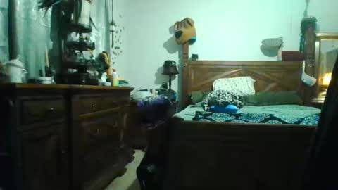 Snapshot of superd512 chatting on 01-12-26, 02:39 Guero Cash online show from 01-12-26, 02:39