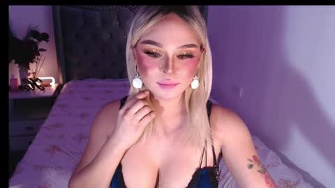 CARMINA online show from 01-24-25, 04:59