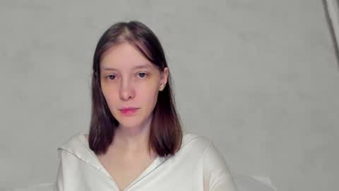 Una online show from 05-13-26, 07:33