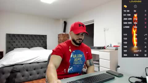 Snapshot of supermanboyxxl chatting on 01-08-26, 06:59 supermanboyxxl online show from 01-08-26, 06:59