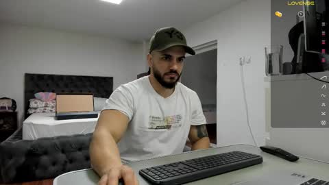 Snapshot of supermanboyxxl chatting on 02-02-26, 07:18 supermanboyxxl online show from 02-02-26, 07:18