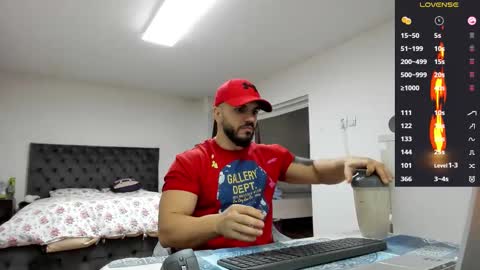 Snapshot of supermanboyxxl chatting on 02-11-26, 07:02 supermanboyxxl online show from 02-11-26, 07:02