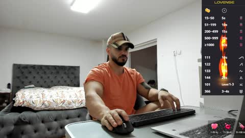Snapshot of supermanboyxxl chatting on 03-31-26, 06:03 supermanboyxxl online show from 03-31-26, 06:03