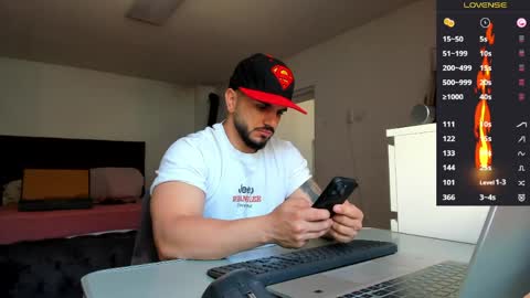 Snapshot of supermanboyxxl chatting on 04-23-26, 06:03 supermanboyxxl online show from 04-23-26, 06:03