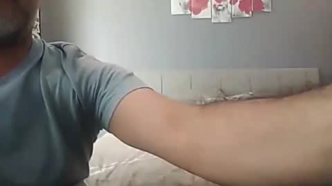 Snapshot of supernovarise chatting on 02-08-25, 11:24 supernovarise online show from 02-08-25, 11:24