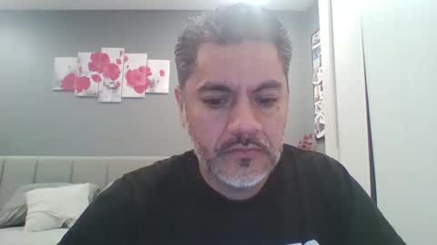 Snapshot of supernovarise chatting on 02-21-25, 01:44 supernovarise online show from 02-21-25, 01:44