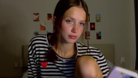 Snapshot of supersonnic chatting on 07-22-26, 02:31 supersonnic online show from 07-22-26, 02:31