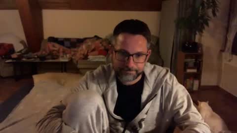 supersquirrel81 online show from 01-08-26, 05:48