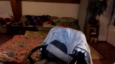 supersquirrel81 online show from 03-07-26, 06:49