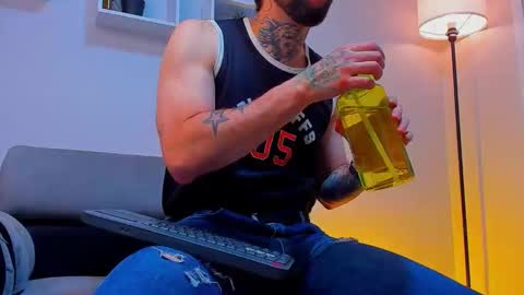 Snapshot of supreme_alpha_ chatting on 11-20-25, 03:28 supreme_alpha_ online show from 11-20-25, 03:28