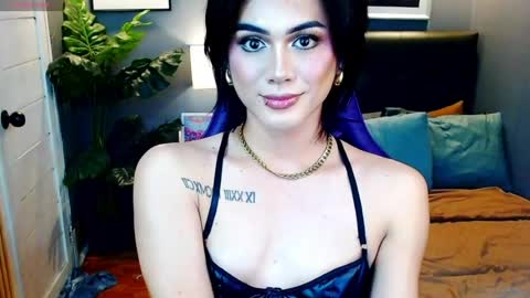 Snapshot of supreme_deity chatting on 05-07-26, 04:18 DIANNA online show from 05-07-26, 04:18